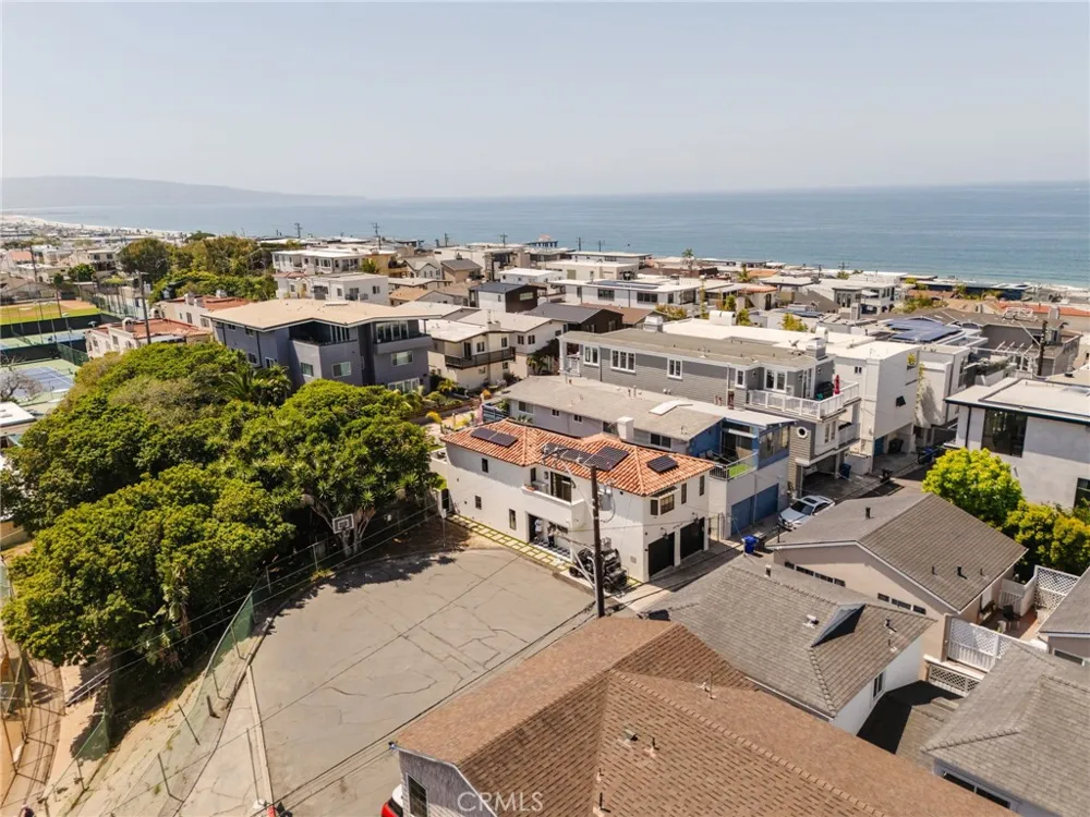 429 20th Street Manhattan Beach, CA 90266