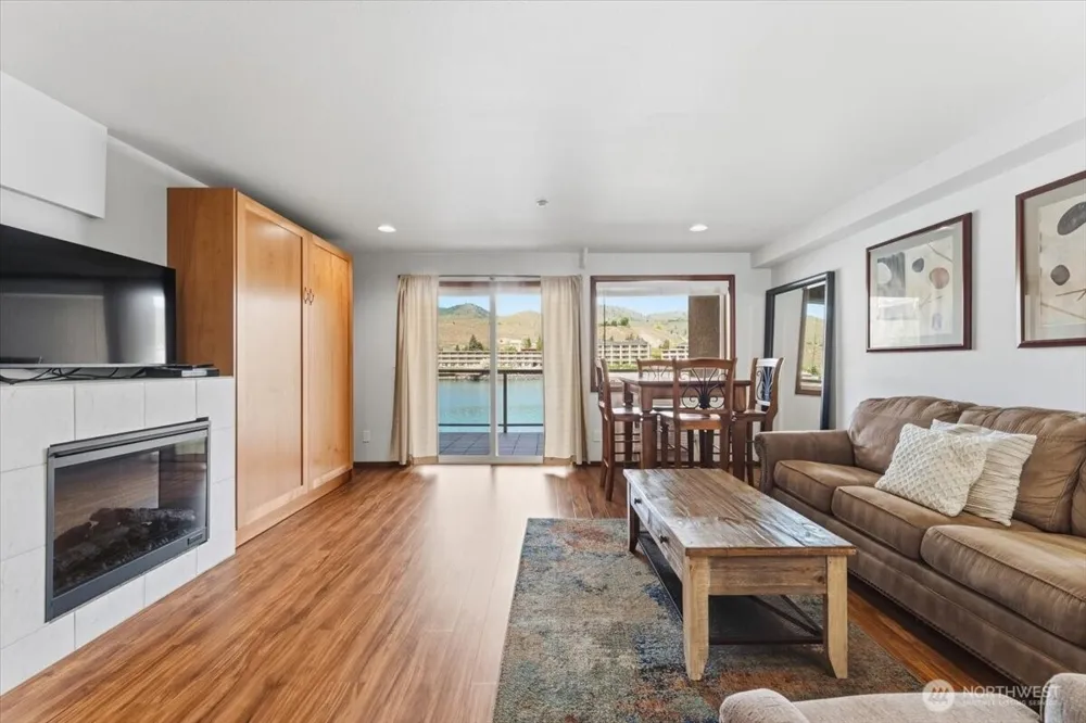322 W Woodin Avenue #621 Chelan, WA 98816