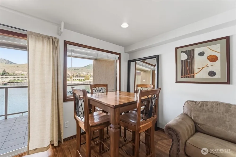 322 W Woodin Avenue #621 Chelan, WA 98816