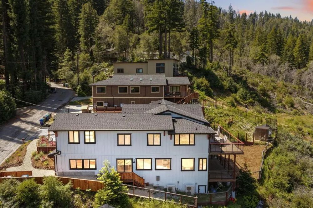 230 Fern Rock Way Boulder Creek, CA 95006