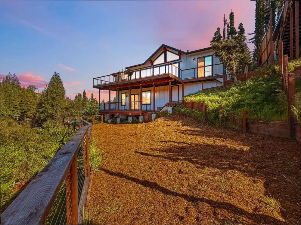 230 Fern Rock Way Boulder Creek, CA 95006