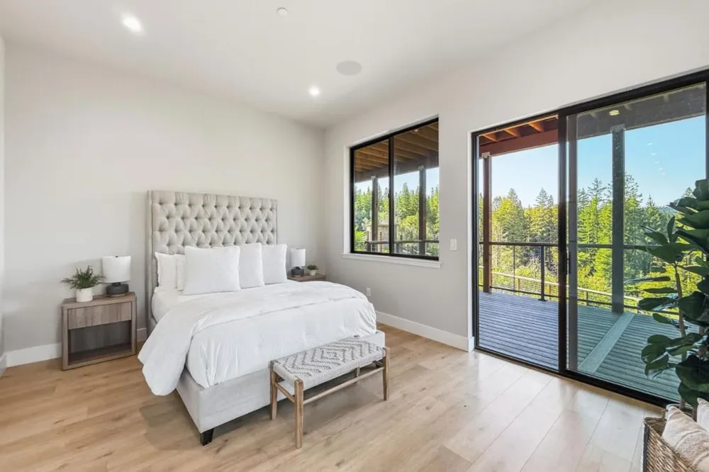230 Fern Rock Way Boulder Creek, CA 95006