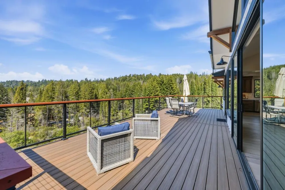 230 Fern Rock Way Boulder Creek, CA 95006