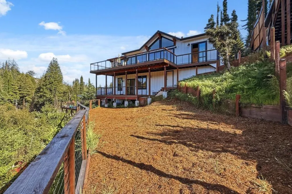 230 Fern Rock Way Boulder Creek, CA 95006