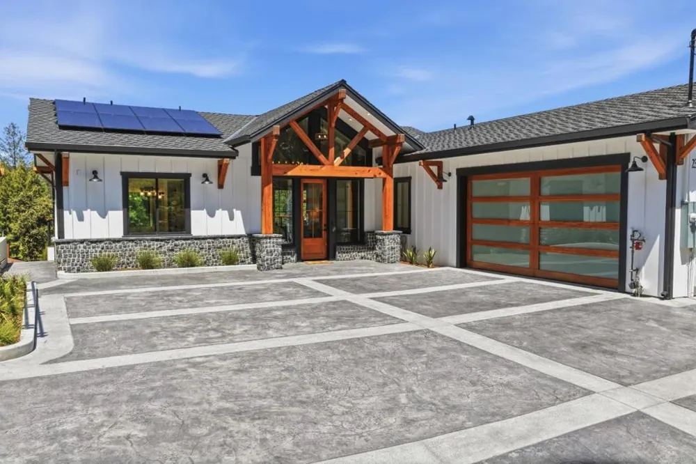 230 Fern Rock Way Boulder Creek, CA 95006