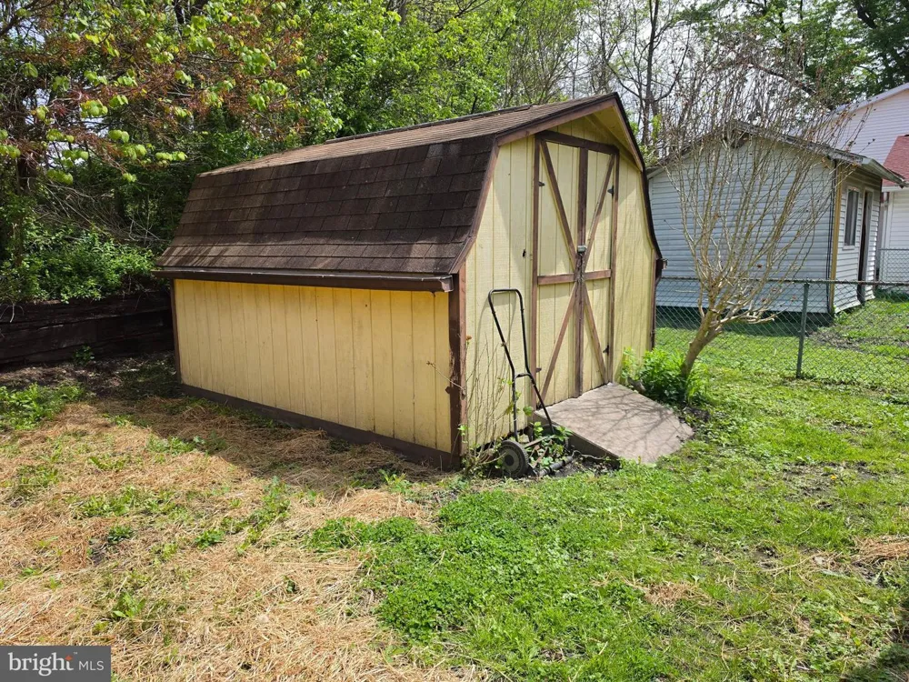 32 E ROBERTS STREET Cumberland, MD 21502