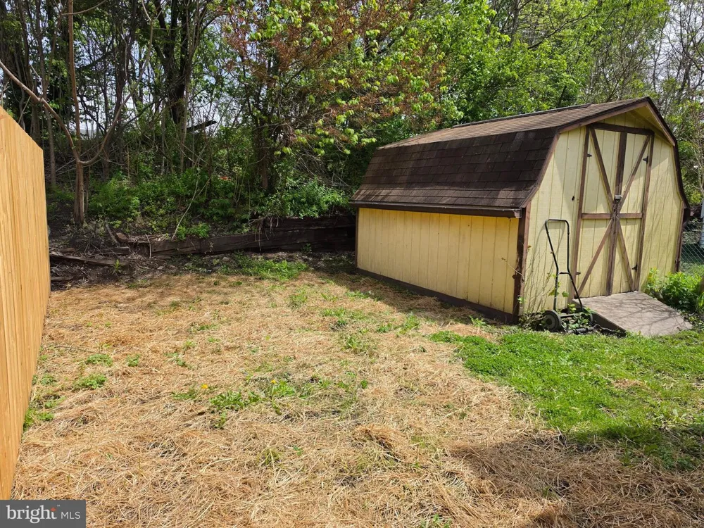 32 E ROBERTS STREET Cumberland, MD 21502