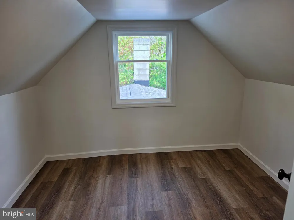 32 E ROBERTS STREET Cumberland, MD 21502