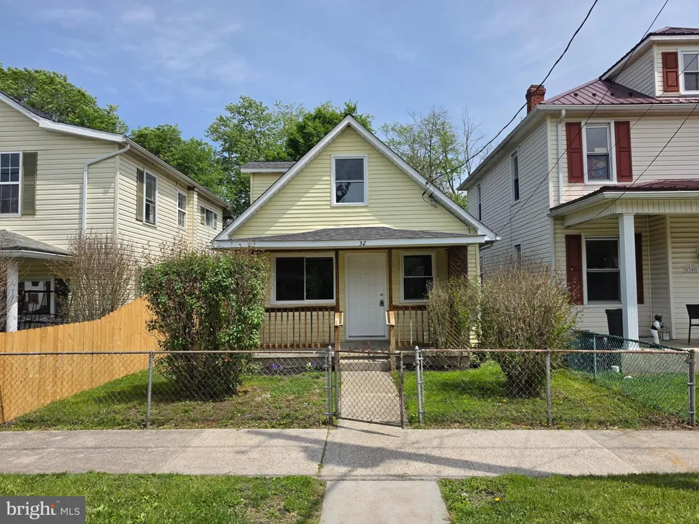 32 E ROBERTS STREET Cumberland, MD 21502