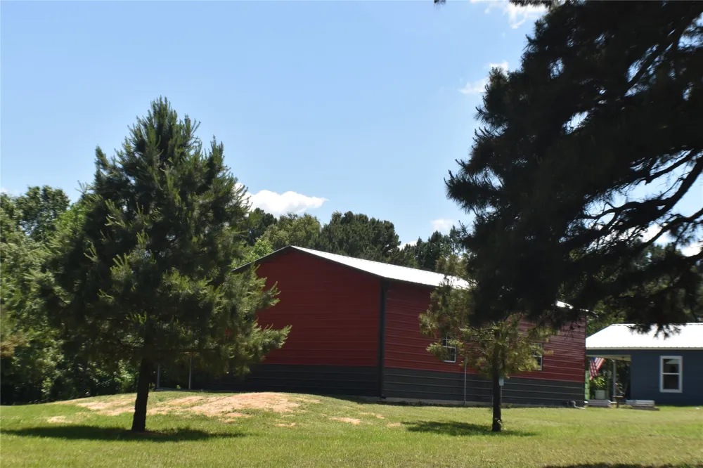 134 County Road 2749 Mineola, TX 75773