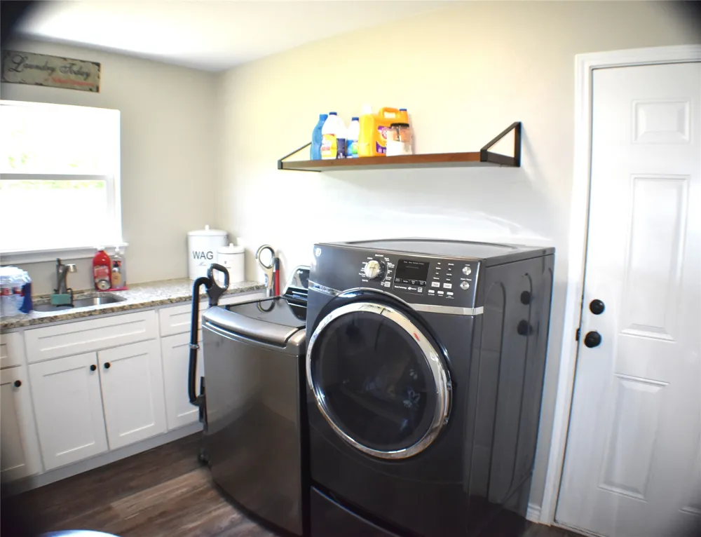 134 County Road 2749 Mineola, TX 75773