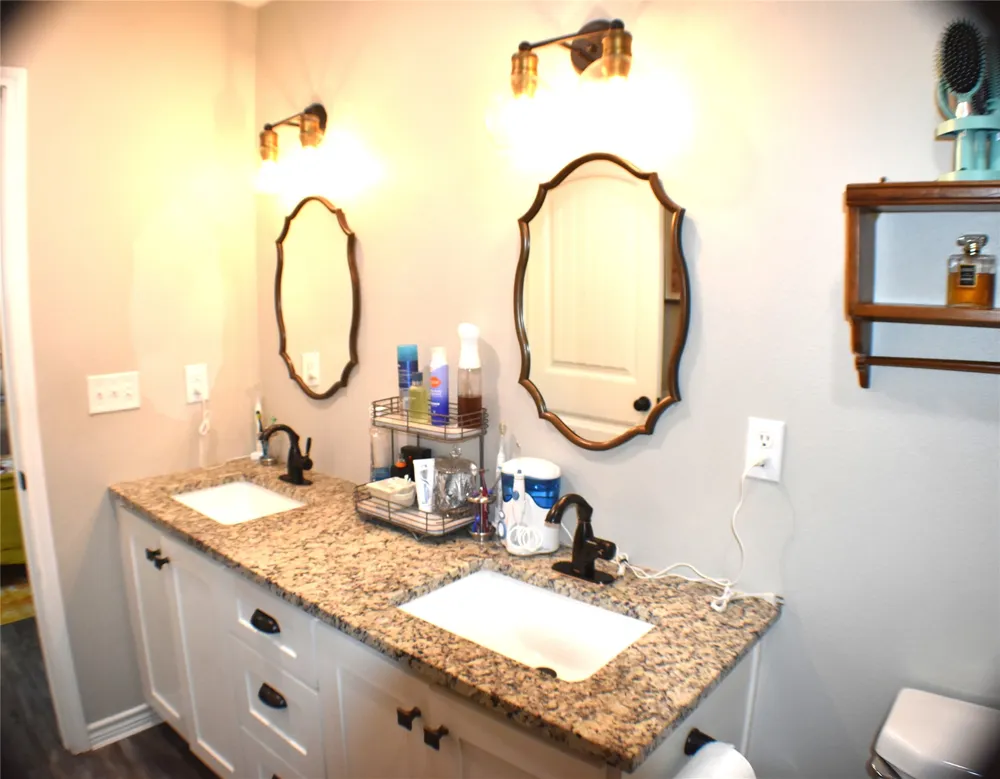 134 County Road 2749 Mineola, TX 75773