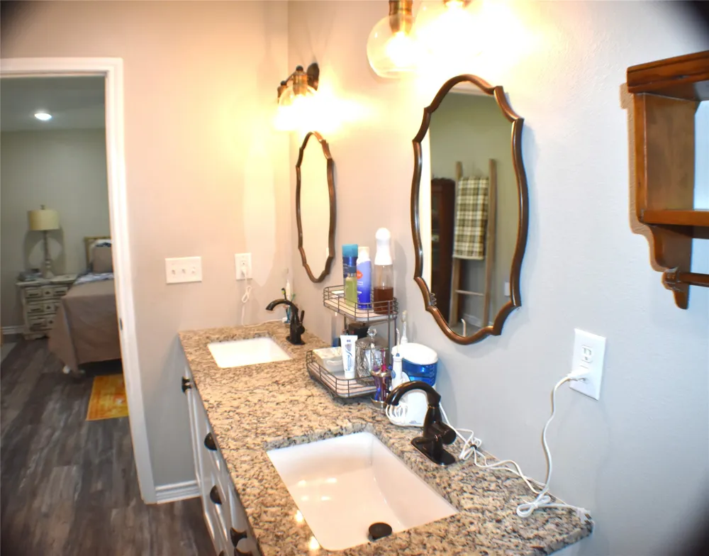 134 County Road 2749 Mineola, TX 75773