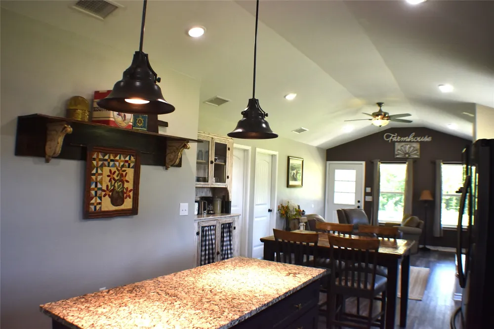134 County Road 2749 Mineola, TX 75773