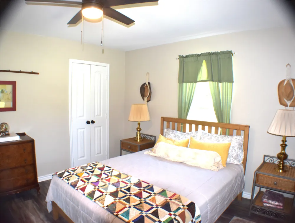 134 County Road 2749 Mineola, TX 75773