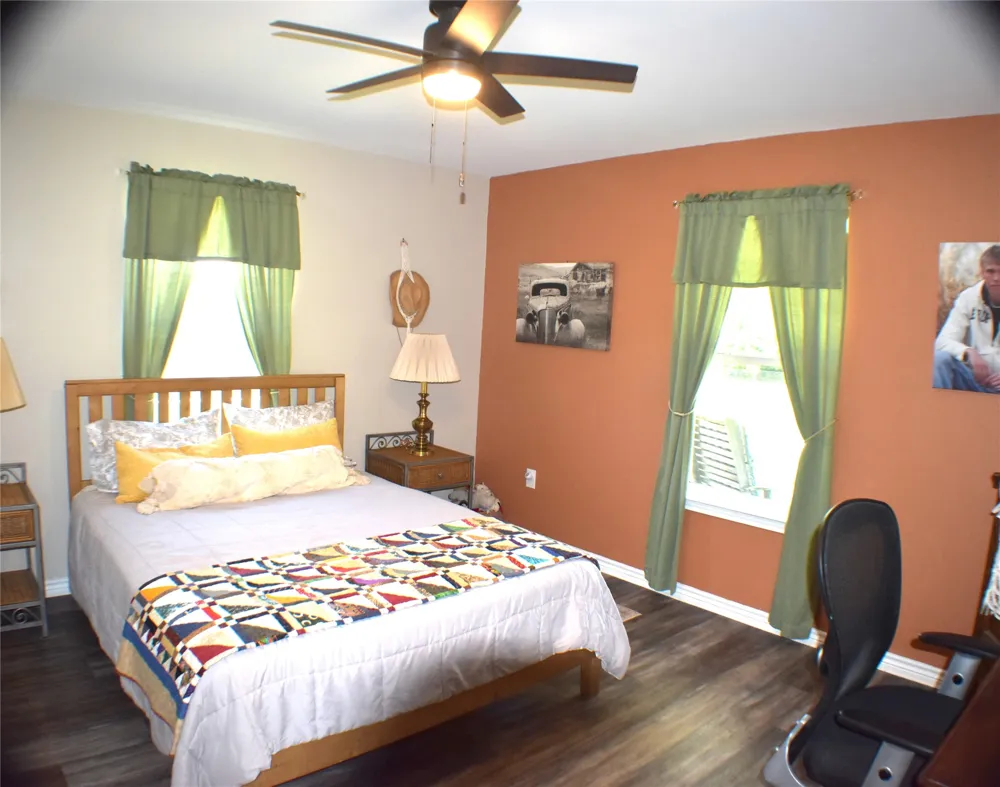 134 County Road 2749 Mineola, TX 75773