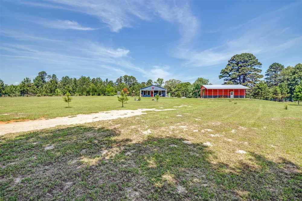 134 County Road 2749 Mineola, TX 75773