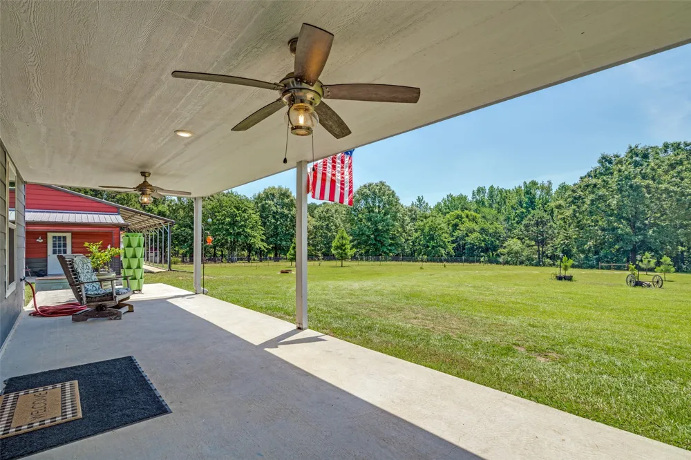 134 County Road 2749 Mineola, TX 75773