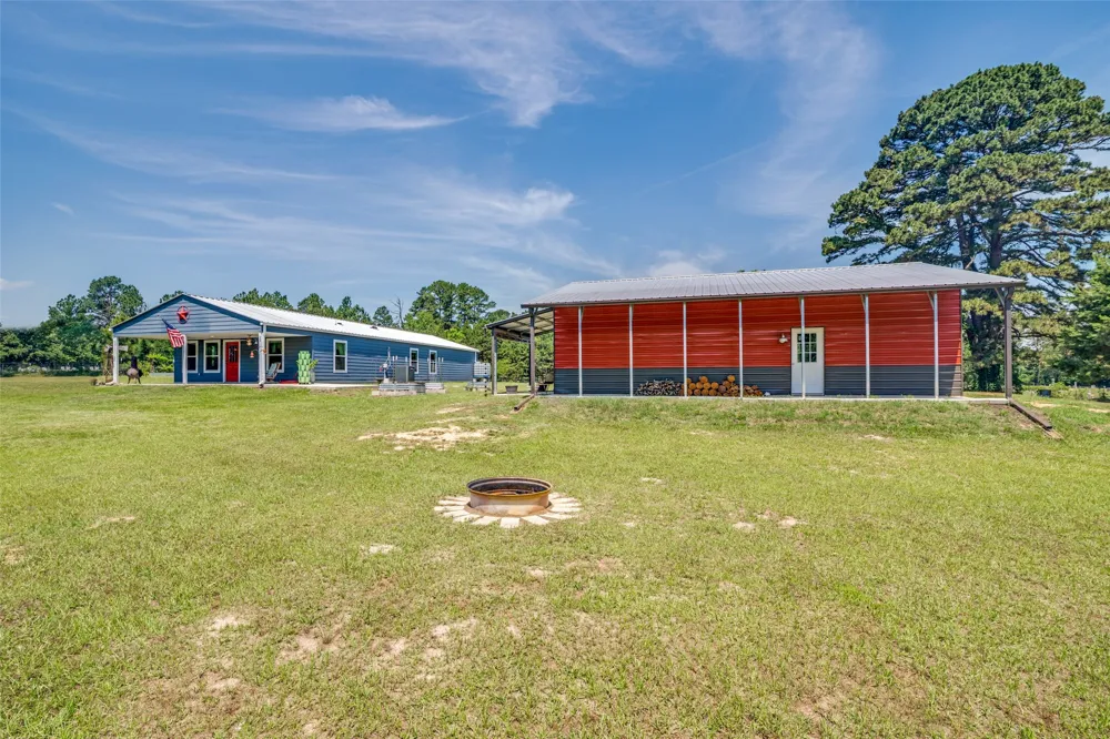134 County Road 2749 Mineola, TX 75773
