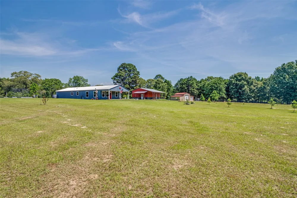 134 County Road 2749 Mineola, TX 75773