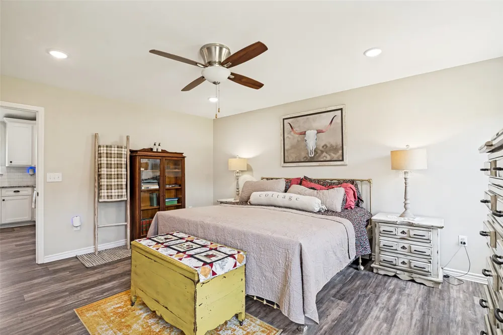 134 County Road 2749 Mineola, TX 75773