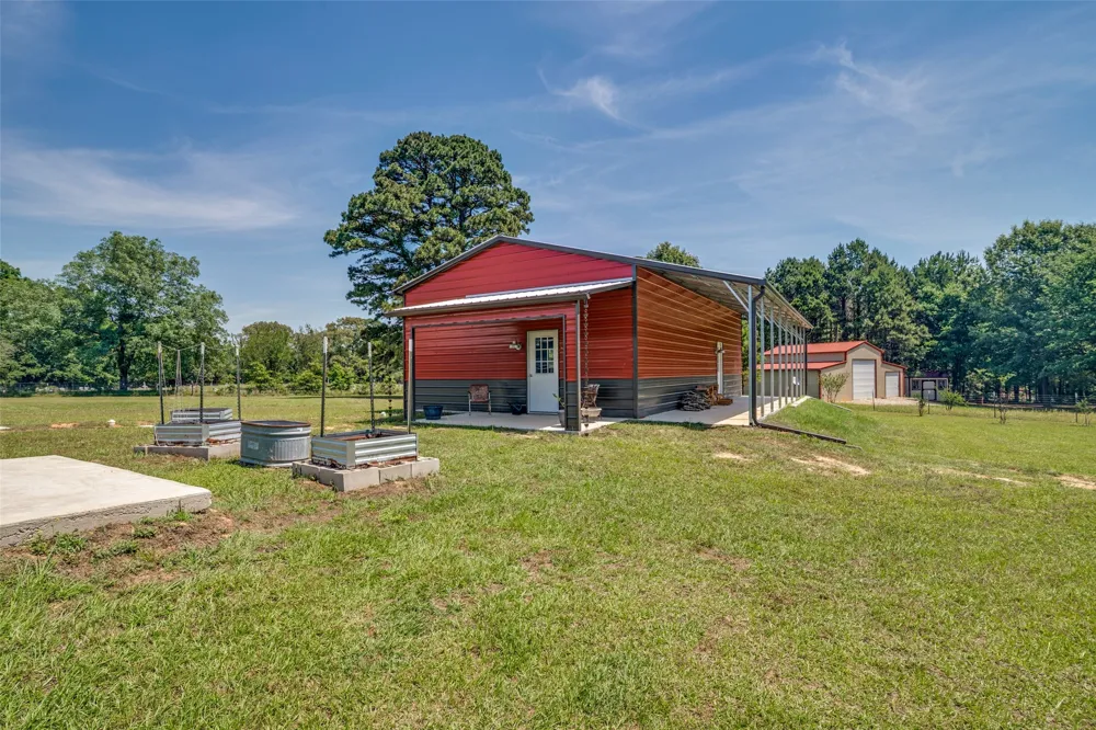 134 County Road 2749 Mineola, TX 75773
