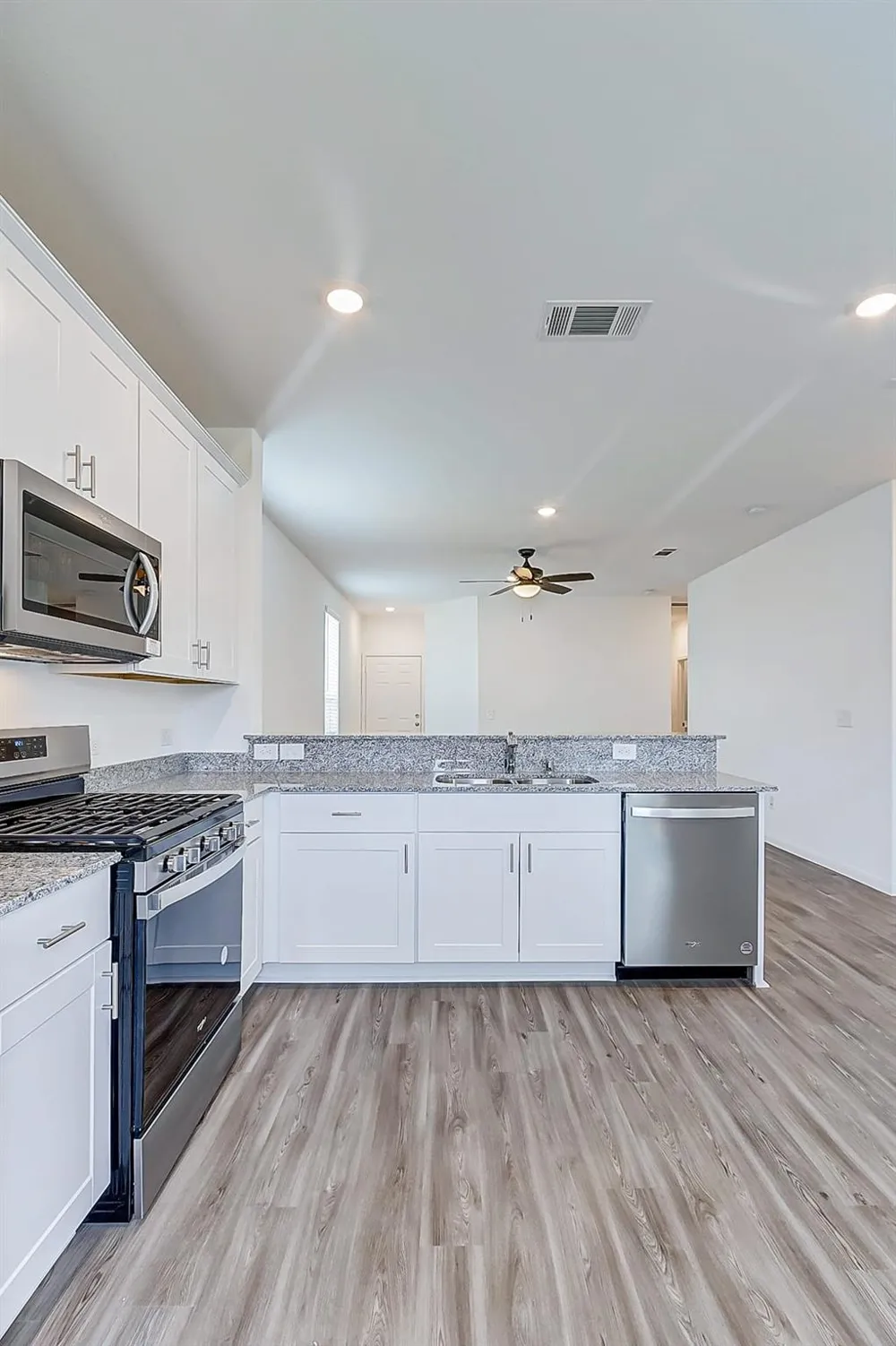 17815 Fox Nut Lane Hockley, TX 77447