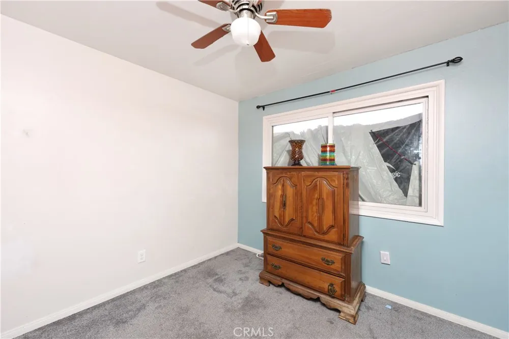 9016 Los Angeles Street Bellflower, CA 90706