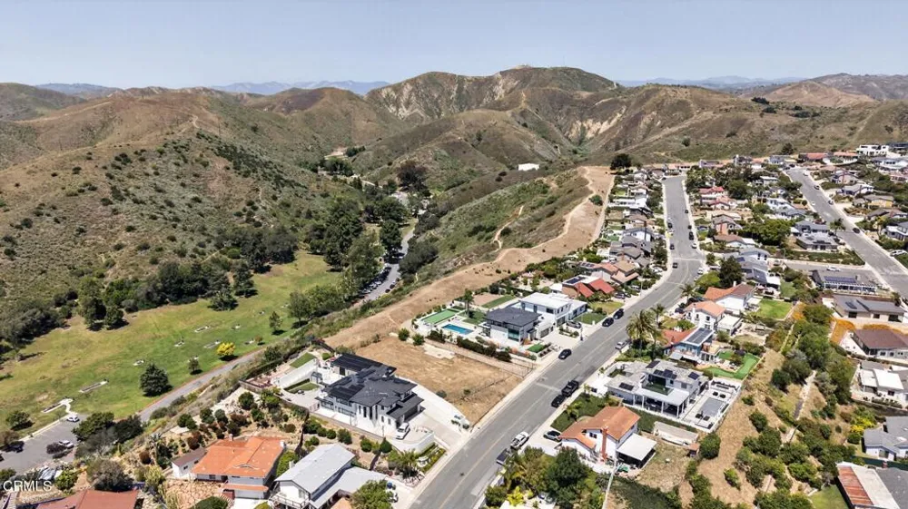 619 Skyline Road Ventura, CA 93003