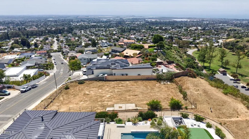 619 Skyline Road Ventura, CA 93003