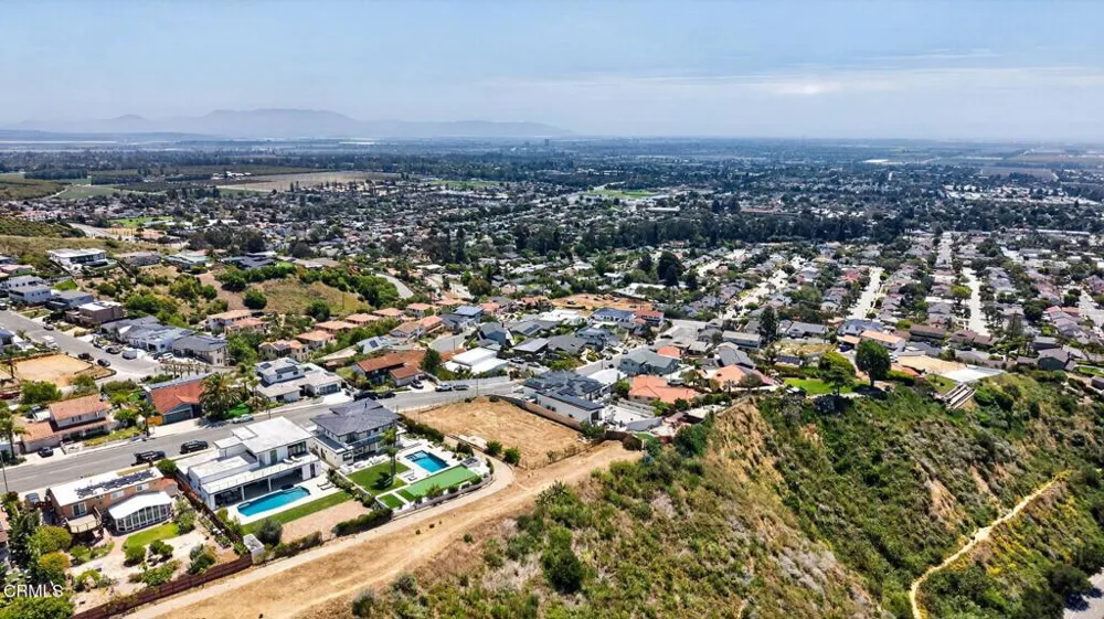 619 Skyline Road Ventura, CA 93003