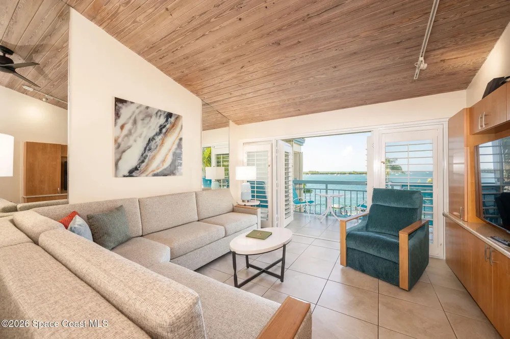 617 Front Street #D-54 Week 37 Penthouse Key West, FL 33040