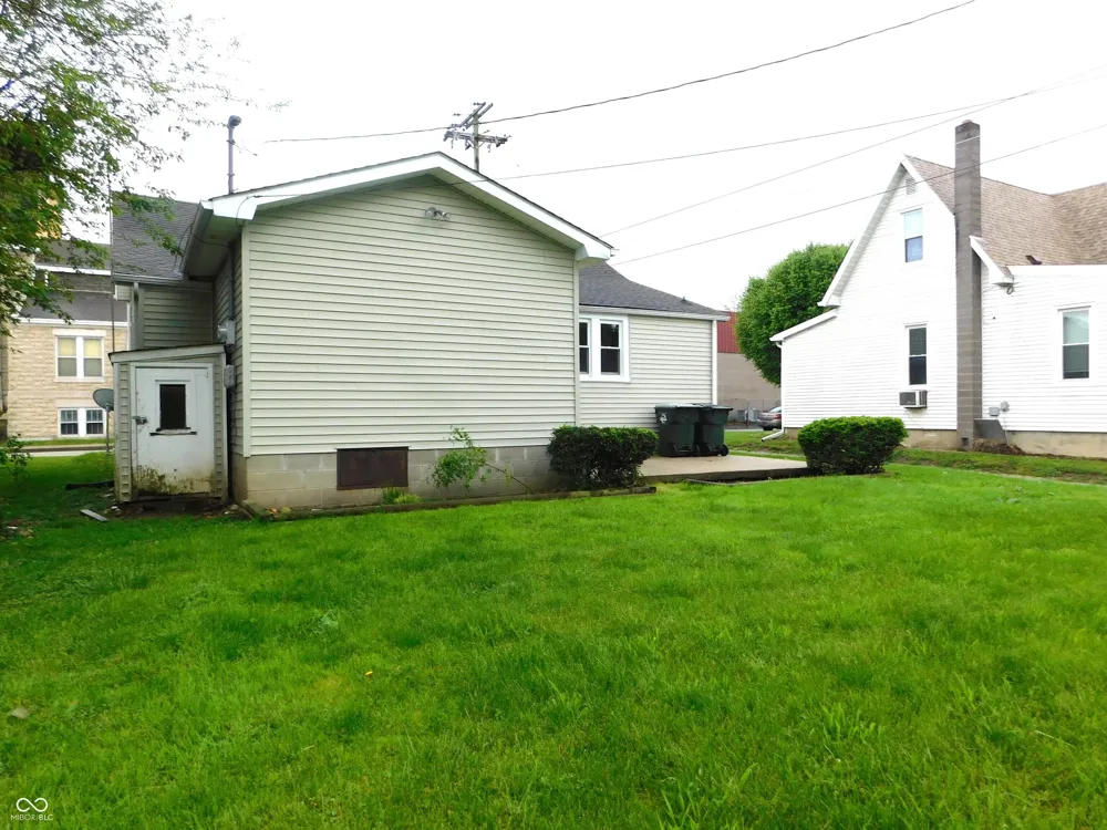 114 W Hendricks Street Greensburg, IN 47240