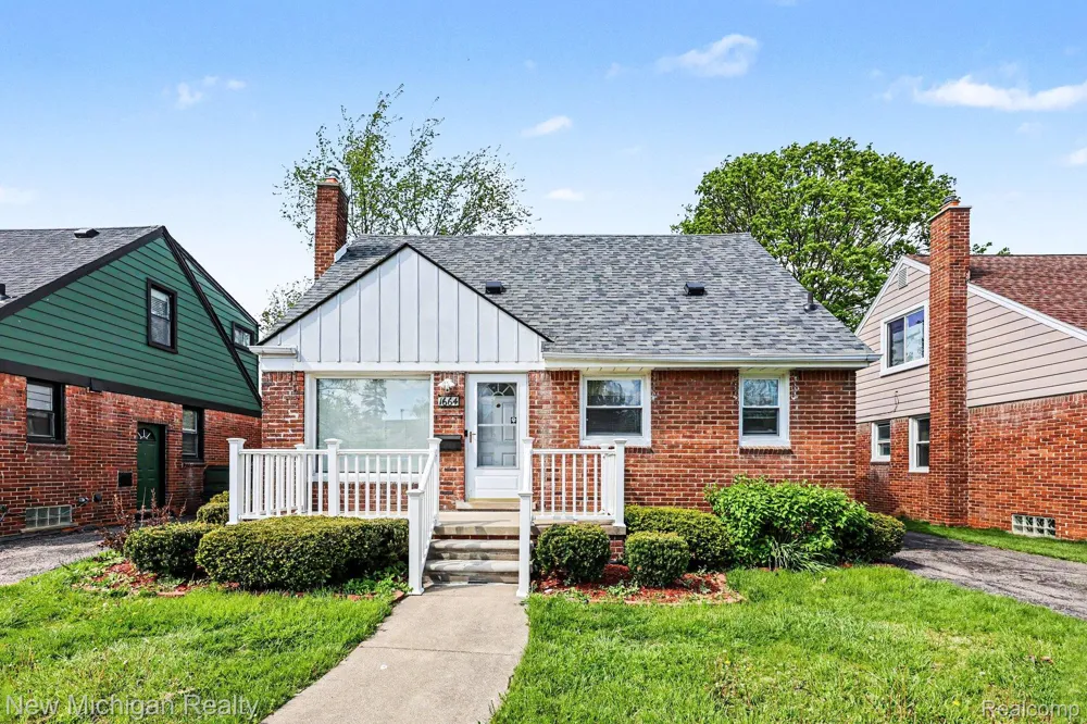 1664 11 Mile Road Berkley City, MI 48072