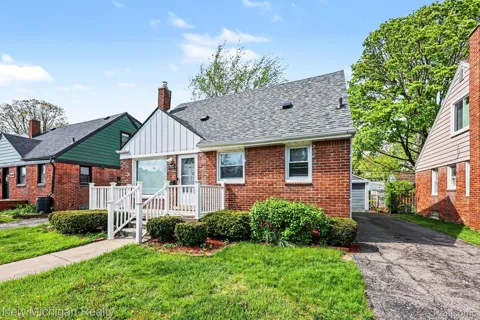 1664 11 Mile Road