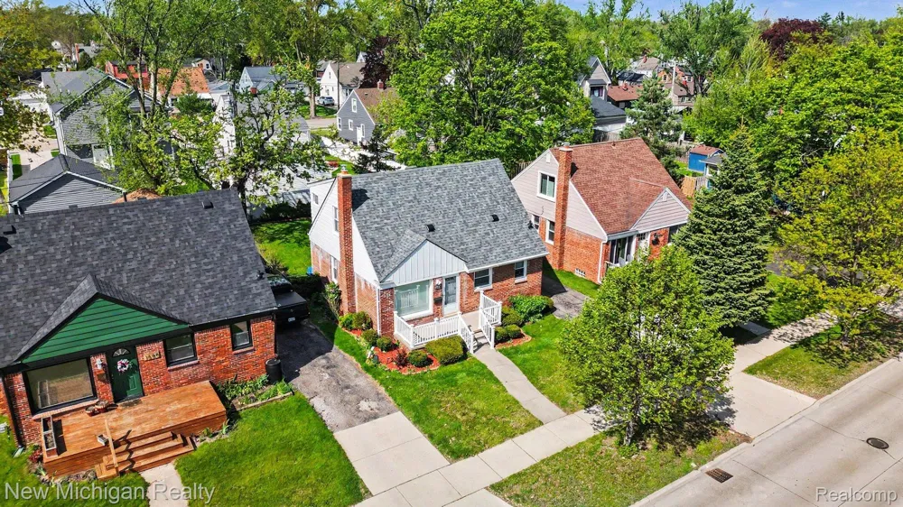 1664 11 Mile Road Berkley City, MI 48072