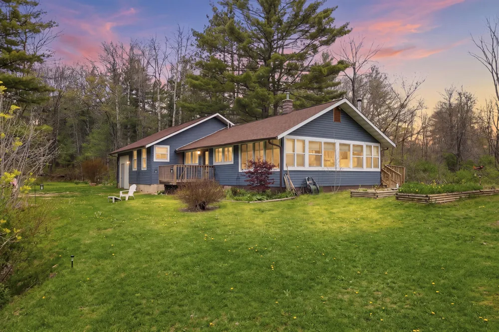 7140 Amy School Road Reynolds Township, MI 49329