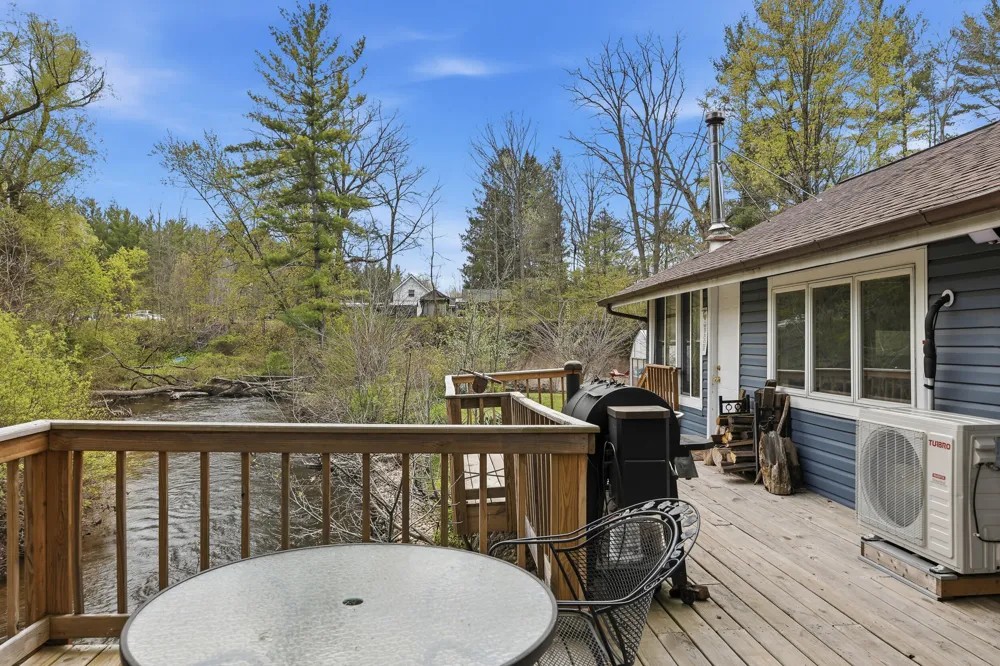 7140 Amy School Road Reynolds Township, MI 49329