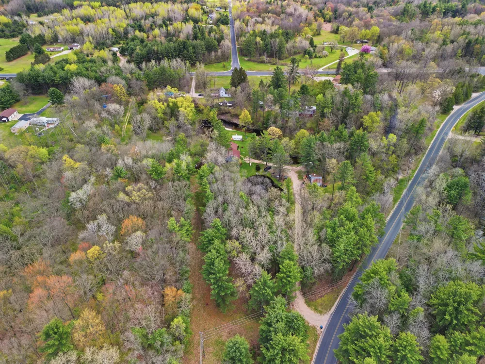 7140 Amy School Road Reynolds Township, MI 49329