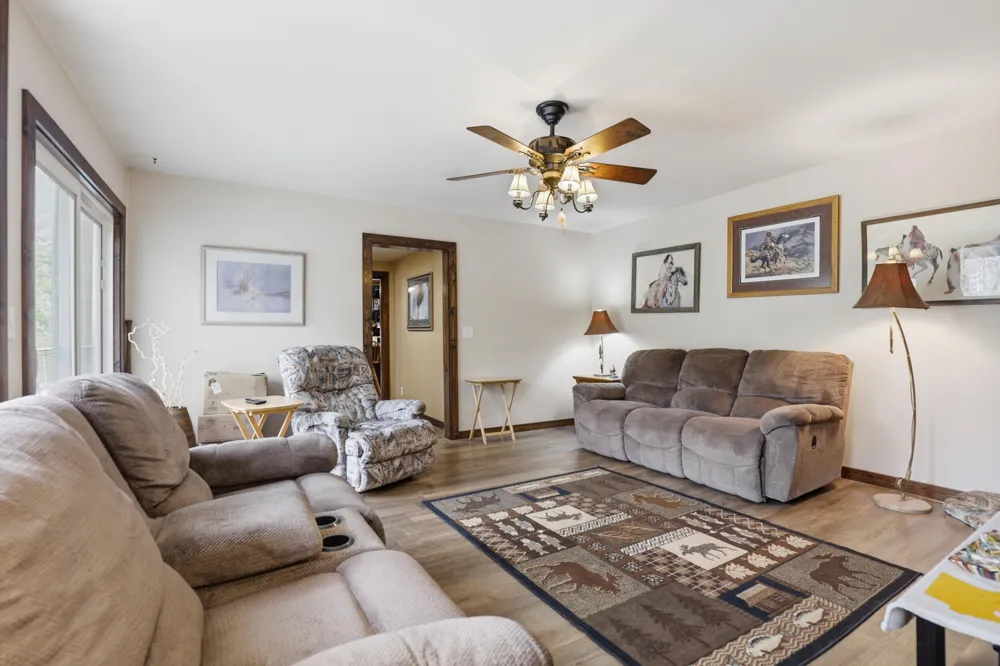 7140 Amy School Road Reynolds Township, MI 49329