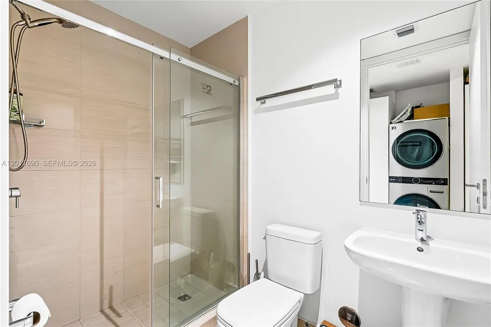 3300 NE 188th St #216 Aventura, FL 33180