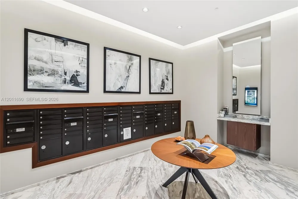 3300 NE 188th St #216 Aventura, FL 33180