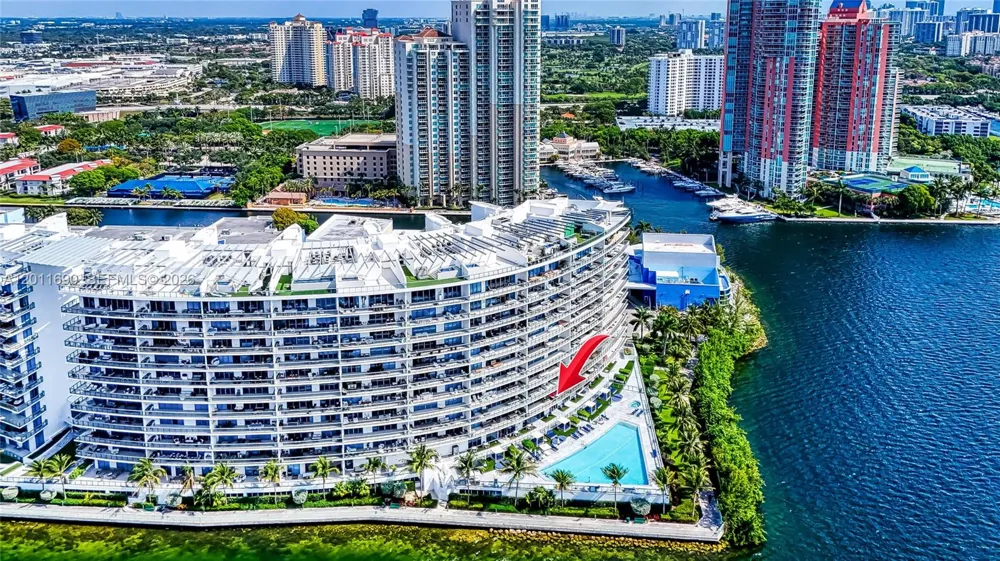 3300 NE 188th St #216 Aventura, FL 33180
