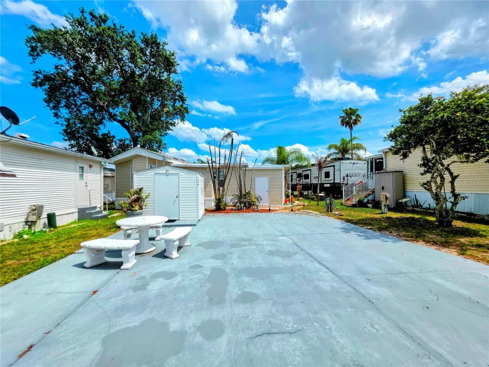 7336 INTERNATIONAL CIRCLE Lake Wales, FL 33898