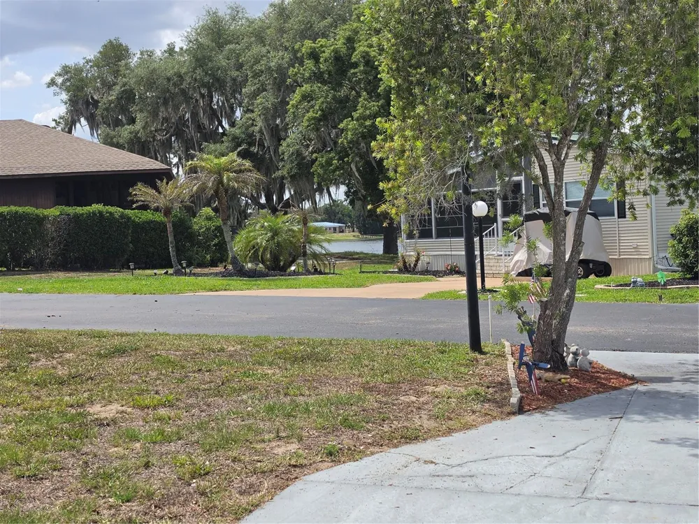 7336 INTERNATIONAL CIRCLE Lake Wales, FL 33898