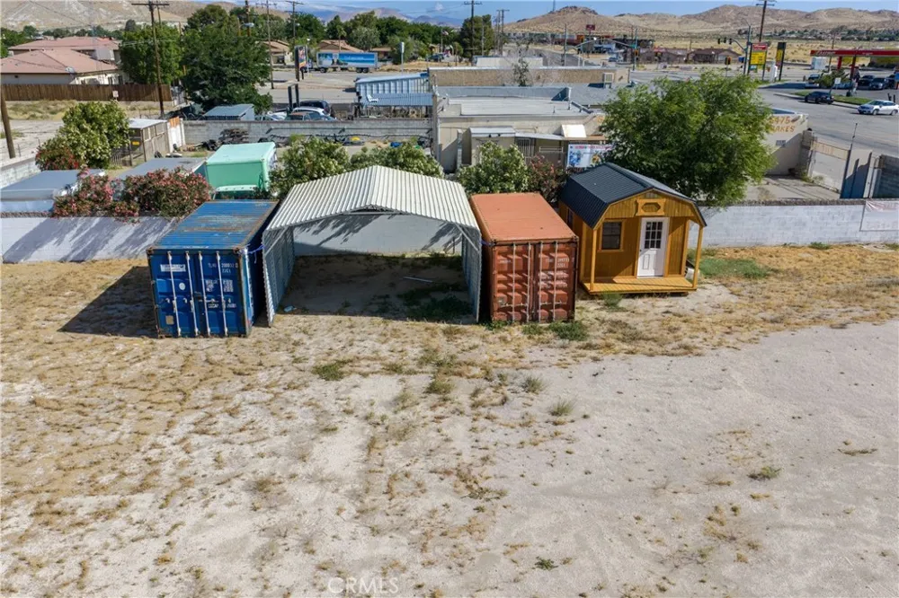 2909 Sierra Highway Rosamond, CA 93560