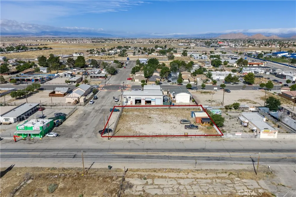 2909 Sierra Highway Rosamond, CA 93560