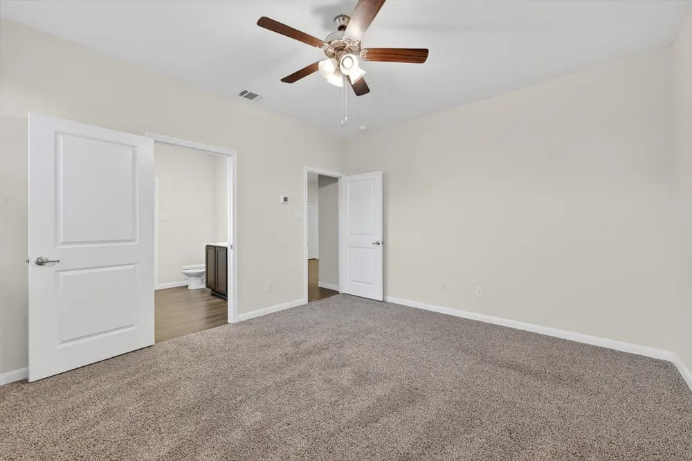 3955 Oak Creek Circle Denison, TX 75020