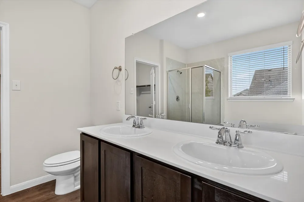 3955 Oak Creek Circle Denison, TX 75020
