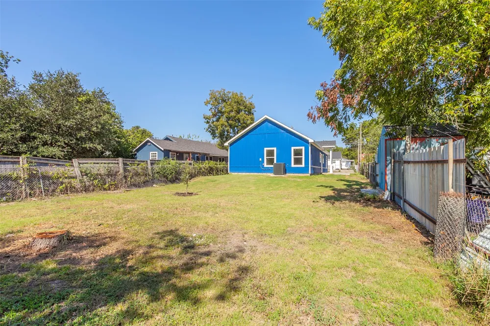 2608 Cleveland Avenue Waco, TX 76711